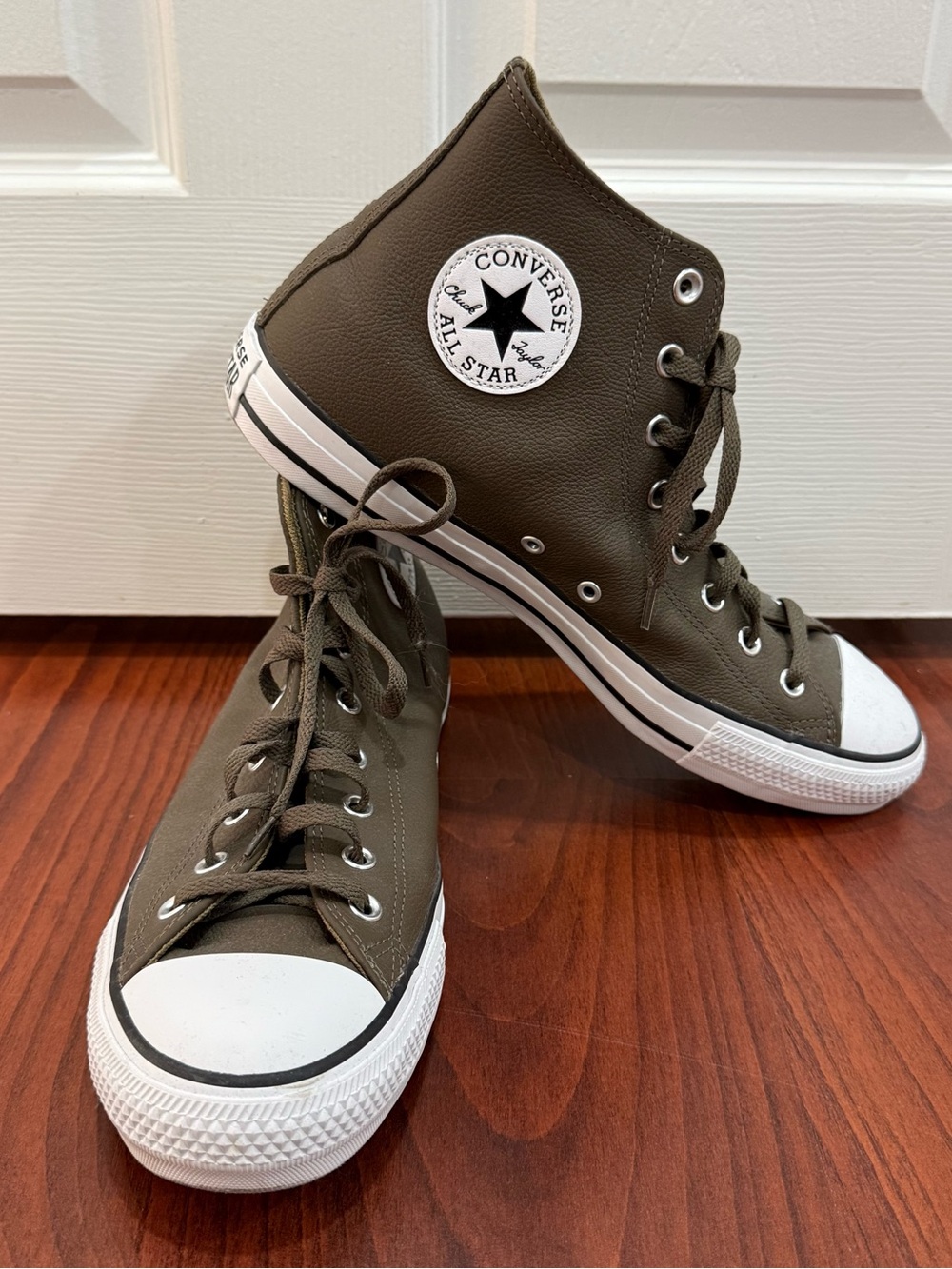 CONVERSE Chuck Taylor All Star Leather HIGH TOP Brown - Men’s 12